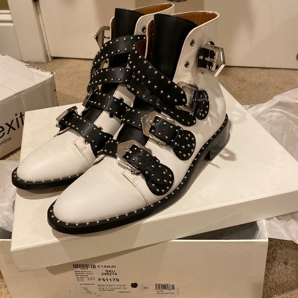 Givenchy | Shoes | Givenchy Elegant 